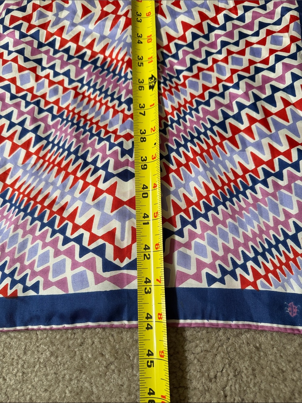 Vera Neumann Vintage scarf Hand rolled edges Blue Red White Purple - Picture 6 of 7